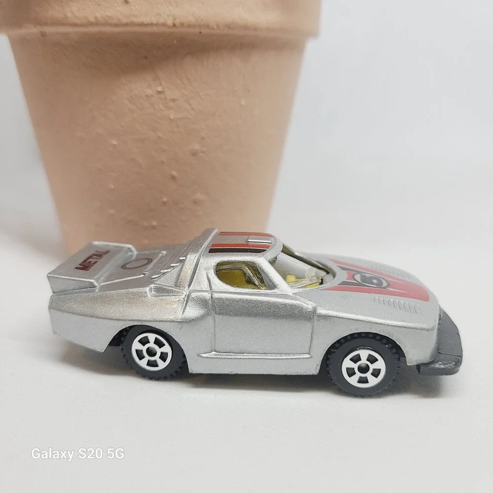 Vintage Metal Diecast Race Car Toy Silver Red Black Number‎ 5 Collectible